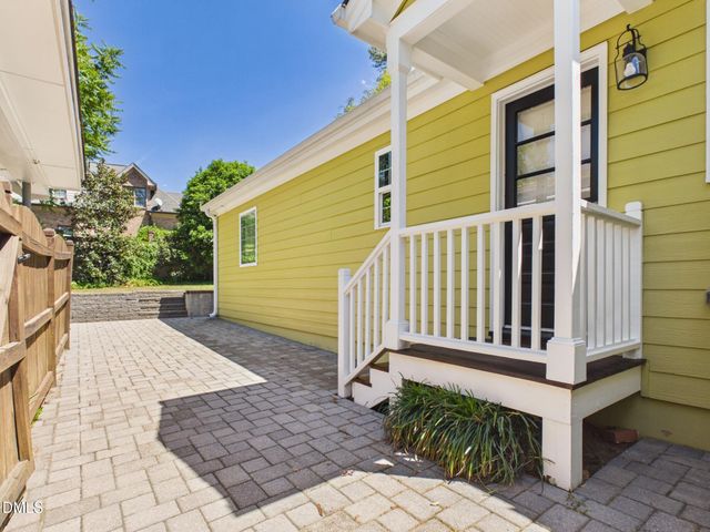 2912 Oberlin Road, Raleigh, NC 27608