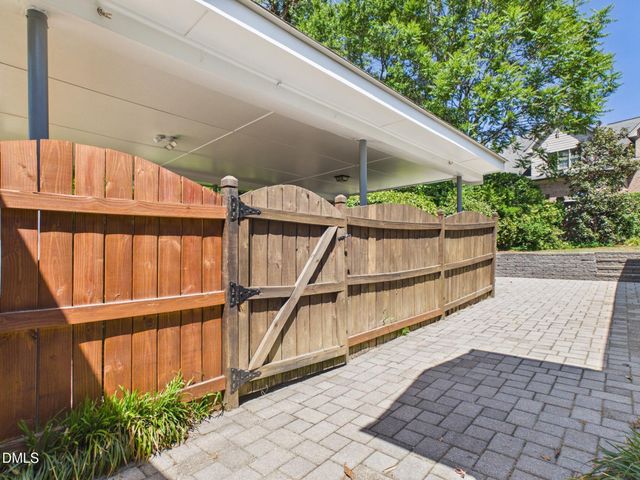 2912 Oberlin Road, Raleigh, NC 27608