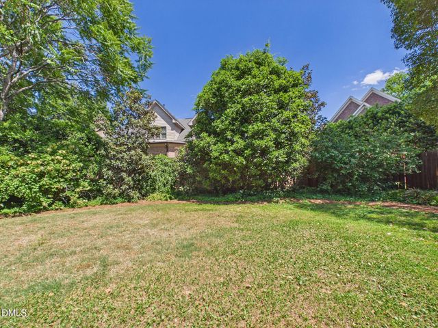 2912 Oberlin Road, Raleigh, NC 27608