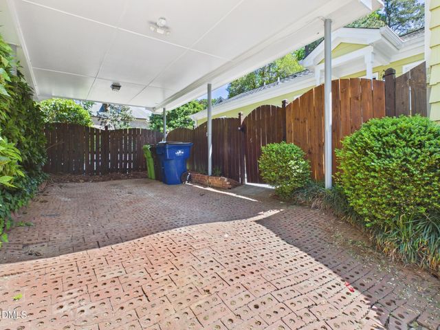 2912 Oberlin Road, Raleigh, NC 27608