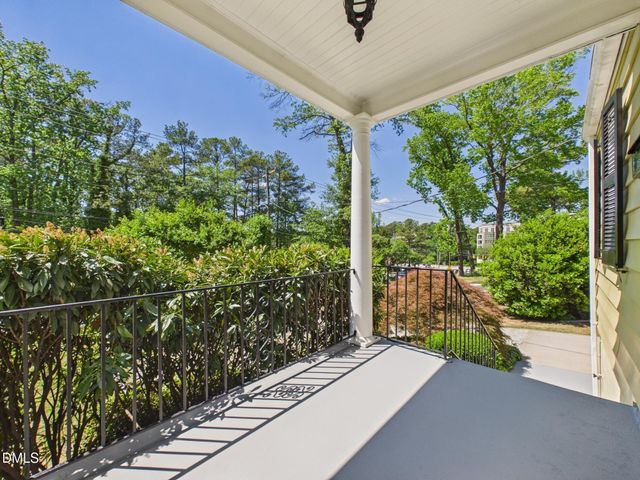 2912 Oberlin Road, Raleigh, NC 27608