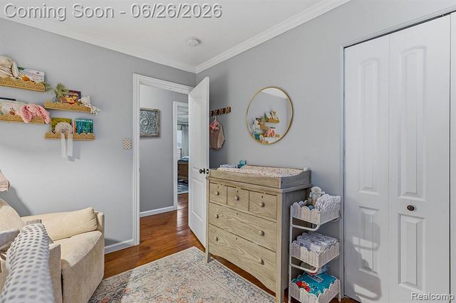 31469 Newport Drive, Warren, MI 48088