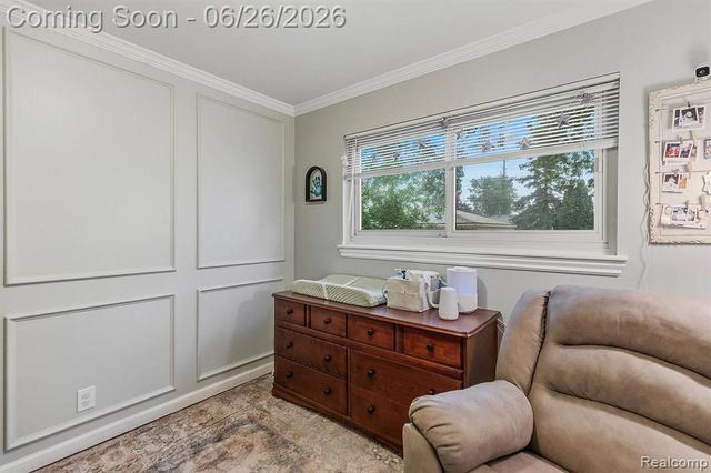 31469 Newport Drive, Warren, MI 48088