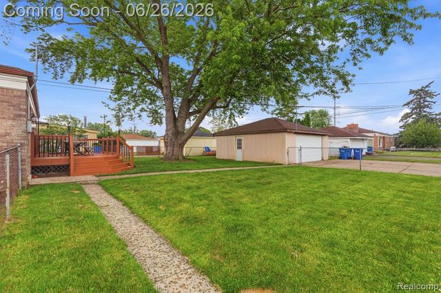 31469 Newport Drive, Warren, MI 48088