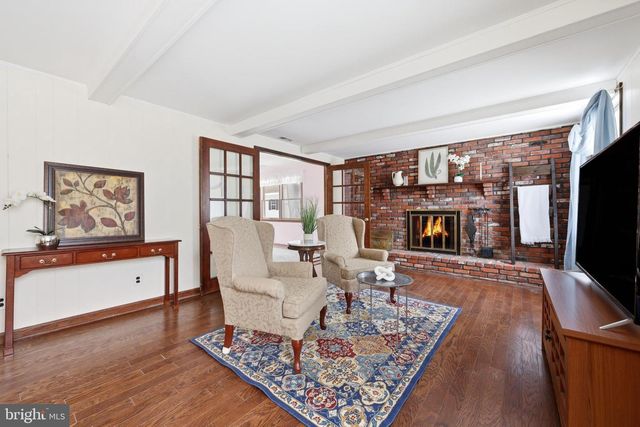 116 PINE VALLEY RD, Cherry Hill, NJ 08034