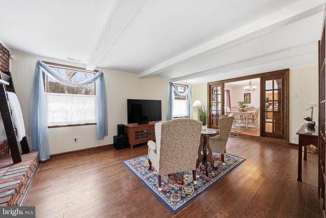 116 PINE VALLEY RD, Cherry Hill, NJ 08034