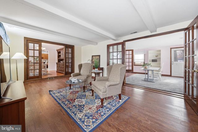 116 PINE VALLEY RD, Cherry Hill, NJ 08034