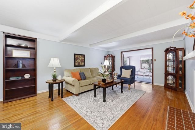 116 PINE VALLEY RD, Cherry Hill, NJ 08034