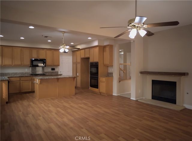 29735 Maxmillian, Murrieta, CA 92563