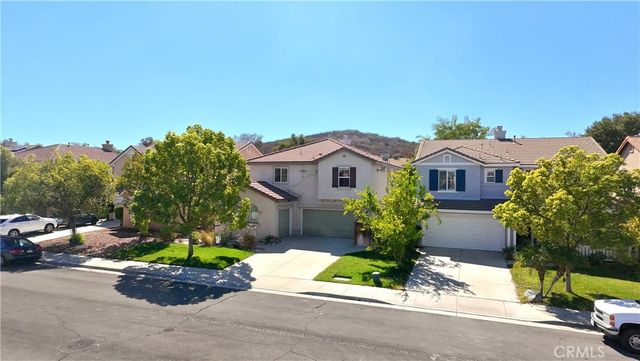 29735 Maxmillian, Murrieta, CA 92563