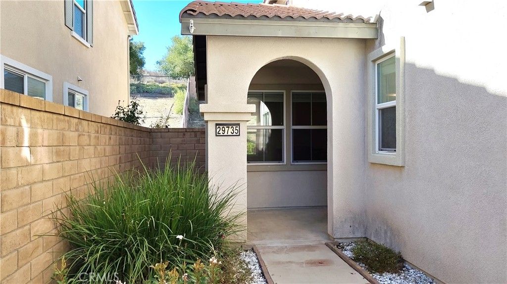 29735 Maxmillian, Murrieta, CA 92563 — photo 5