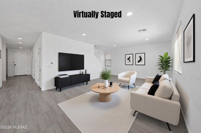 14020 E Golden Oaks Road, Vail, AZ 85641