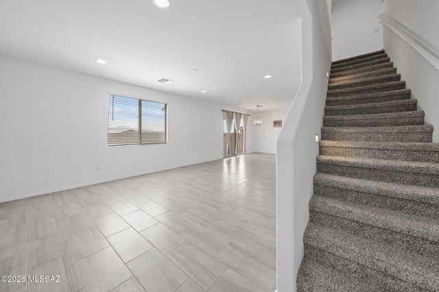 14020 E Golden Oaks Road, Vail, AZ 85641