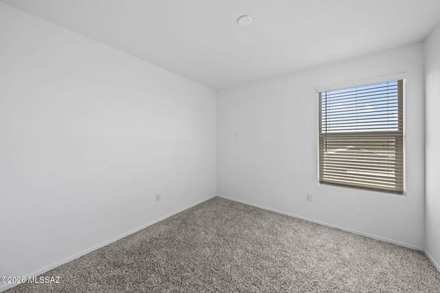 14020 E Golden Oaks Road, Vail, AZ 85641