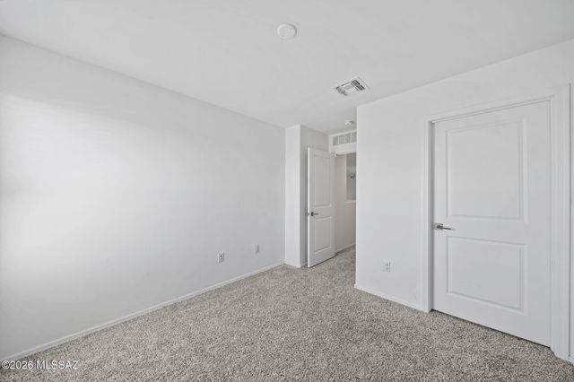 14020 E Golden Oaks Road, Vail, AZ 85641