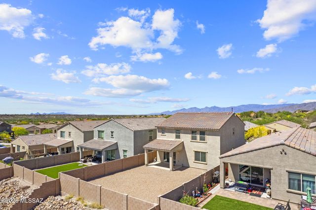 14020 E Golden Oaks Road, Vail, AZ 85641