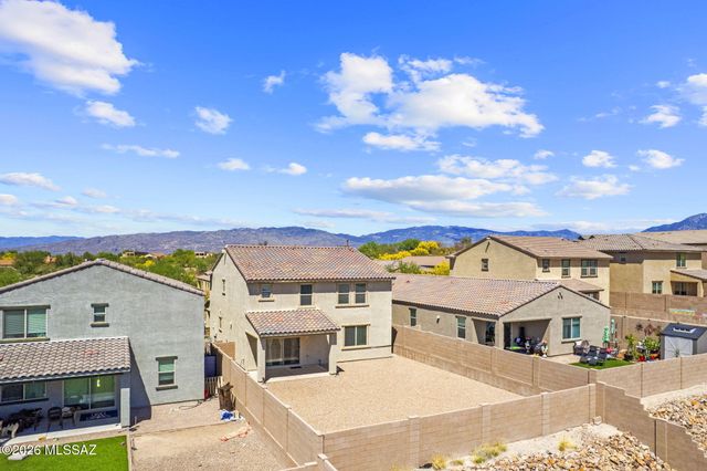 14020 E Golden Oaks Road, Vail, AZ 85641