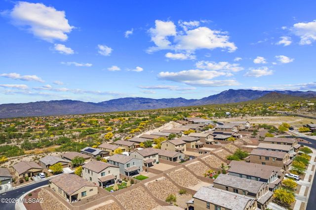 14020 E Golden Oaks Road, Vail, AZ 85641