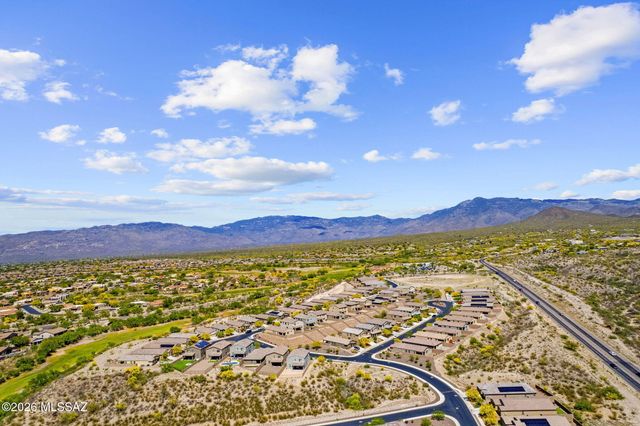 14020 E Golden Oaks Road, Vail, AZ 85641