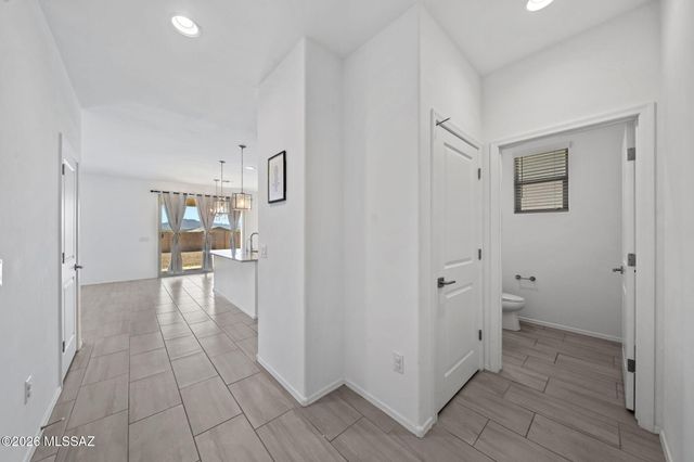 14020 E Golden Oaks Road, Vail, AZ 85641