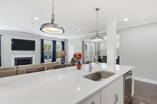 2856 Wagner Way, Mount Pleasant, SC 29466