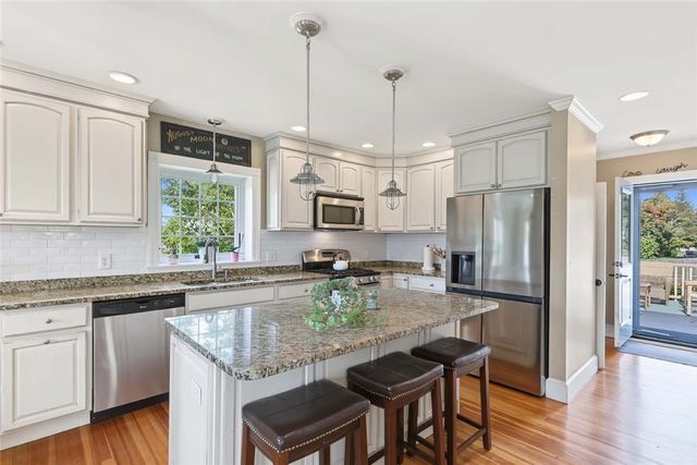 164 Church Street, Barrington, RI 02806