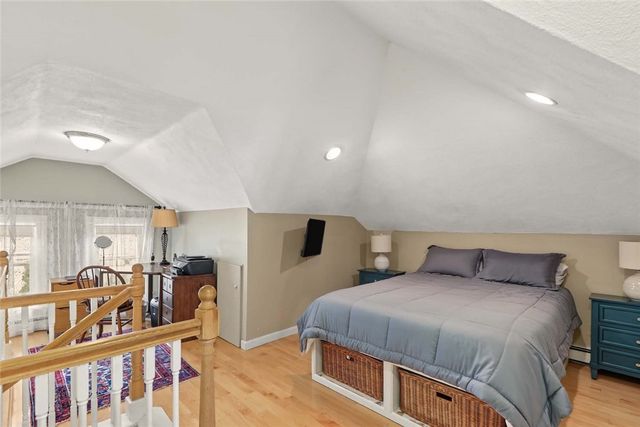 164 Church Street, Barrington, RI 02806