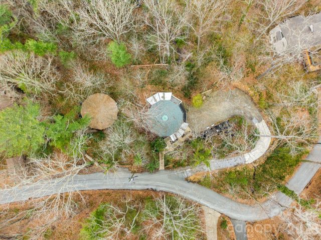 99999 Sunset Drive, Asheville, NC 28804