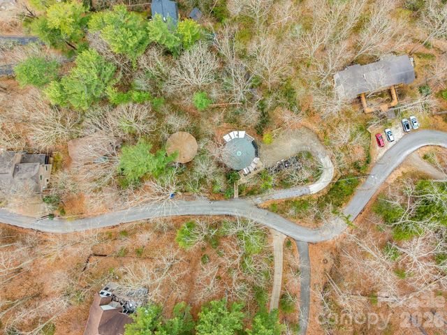 99999 Sunset Drive, Asheville, NC 28804