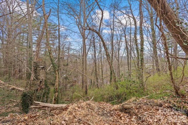 99999 Sunset Drive, Asheville, NC 28804