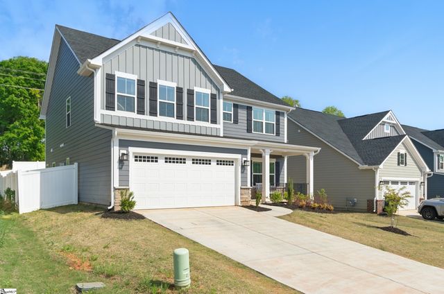 229 Hollythorpe Lane, Fountain Inn, SC 29644