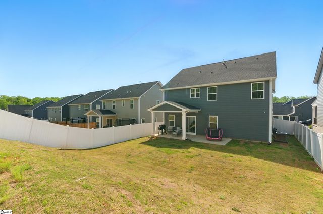 229 Hollythorpe Lane, Fountain Inn, SC 29644