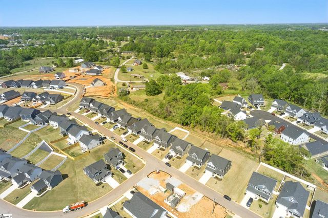 229 Hollythorpe Lane, Fountain Inn, SC 29644