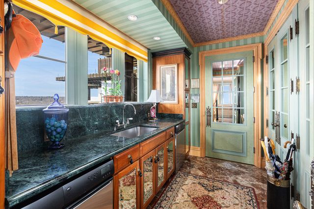 414 S Main Street 10, Ann Arbor, MI 48104