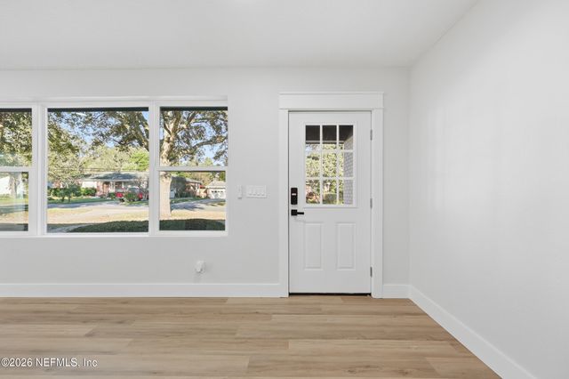 1440 HARBOR OAKS Road, Jacksonville, FL 32207