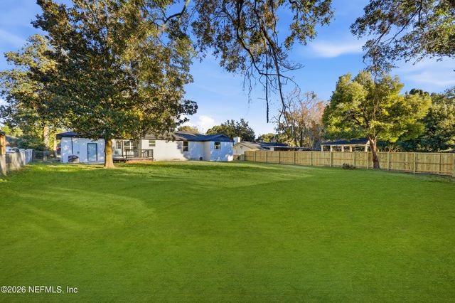 1440 HARBOR OAKS Road, Jacksonville, FL 32207