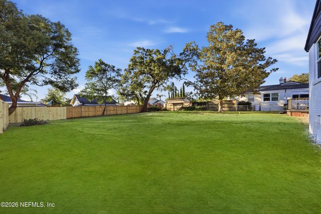 1440 HARBOR OAKS Road, Jacksonville, FL 32207