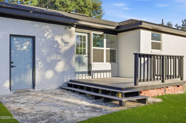 1440 HARBOR OAKS Road, Jacksonville, FL 32207