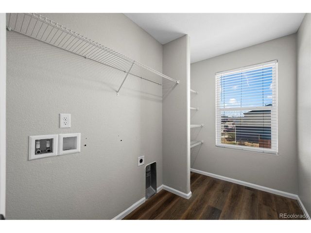 2082 Monte Vista Dr, Lochbuie, CO 80603