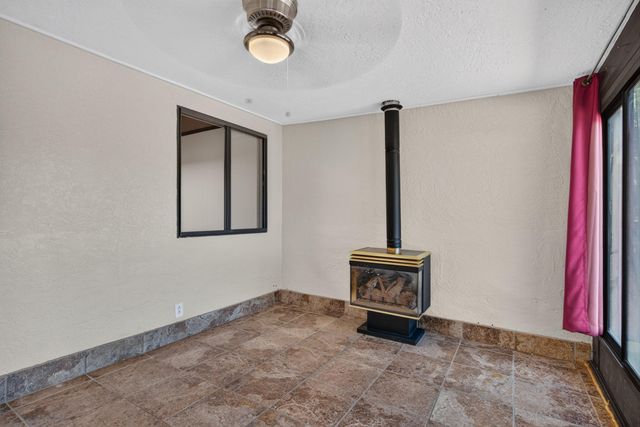 1129 Monte Largo Drive NE, Albuquerque, NM 87123
