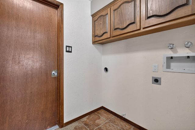 1129 Monte Largo Drive NE, Albuquerque, NM 87123