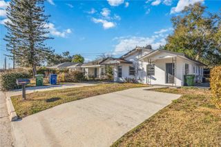 243 AVENUE L NE, Winter Haven, FL 33881