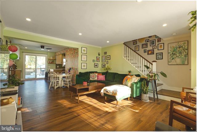 203 E ROSEDALE AVE, West Chester, PA 19382