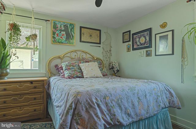 203 E ROSEDALE AVE, West Chester, PA 19382