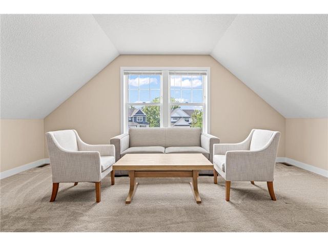 1837 White Pine Court, Stillwater, MN 55082