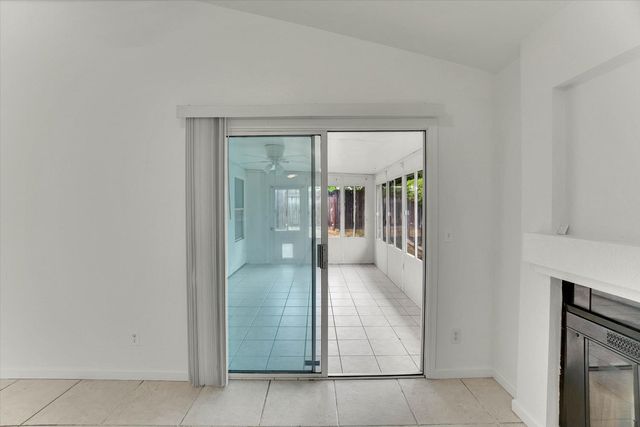 8575 Black Kite Dr, Elk Grove, CA 95624