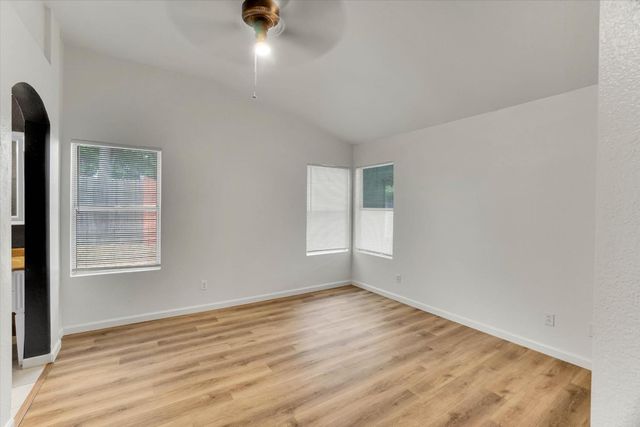 8575 Black Kite Dr, Elk Grove, CA 95624