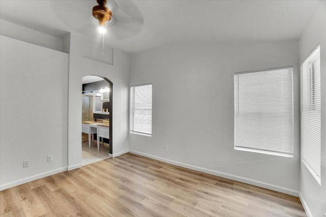 8575 Black Kite Dr, Elk Grove, CA 95624