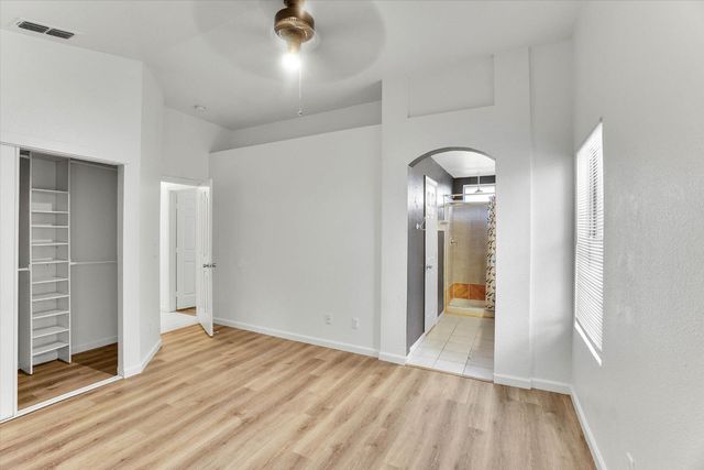 8575 Black Kite Dr, Elk Grove, CA 95624