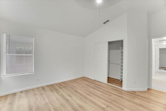 8575 Black Kite Dr, Elk Grove, CA 95624